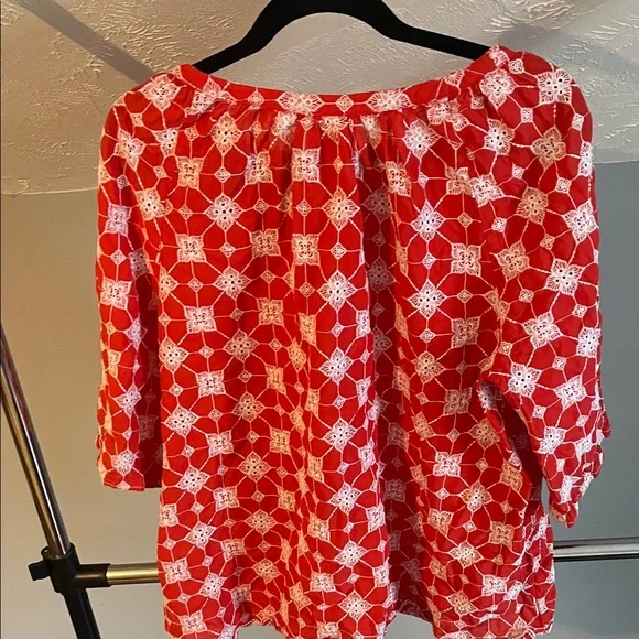 Ruby Rd. Red and White Patterned Blouse - Picture 4 of 4